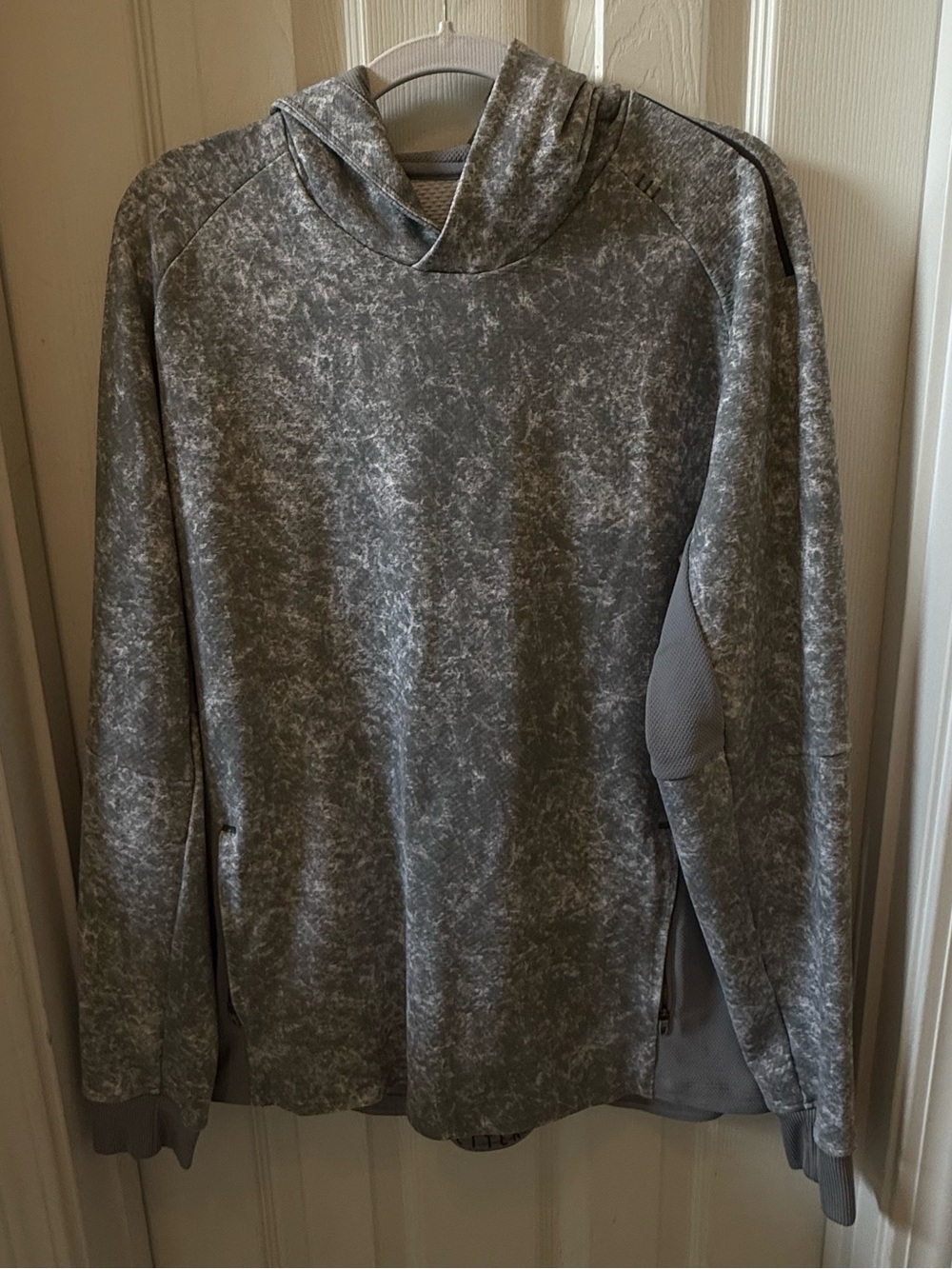 Lululemon Gray Marbled Hooded Pullover Sweatshirt and joggers set